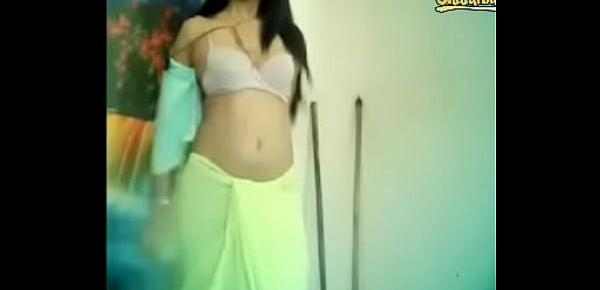  Desi aunty saree opening pregnant indiansky69